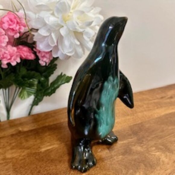 MCM Pottery Penguin Figurine Vintage Collectible Blue Green Glaze Retro Pottery‎ - Picture 3 of 4